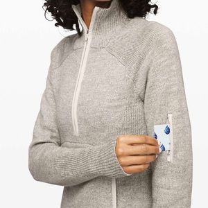 Lululemon Summit stride sweater, NWT large